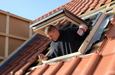 Pose de fenêtres de toit Velux à Dangu